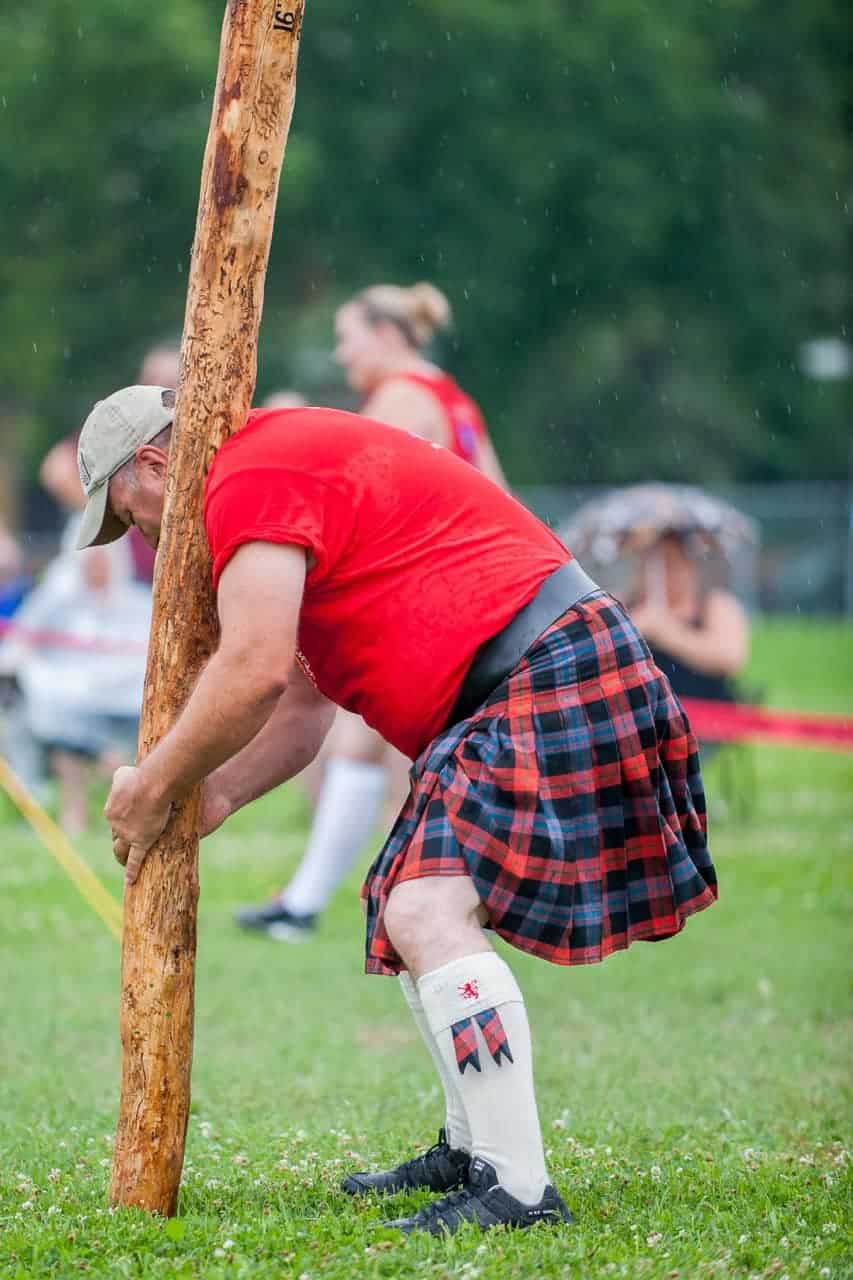 Scottish highland games, caber toss